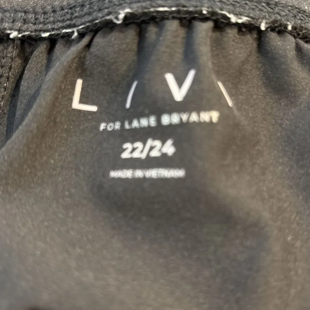 Livi by Lane Bryant Capris Trouser Elastic Lightweight Size 22/24 Black Pockets